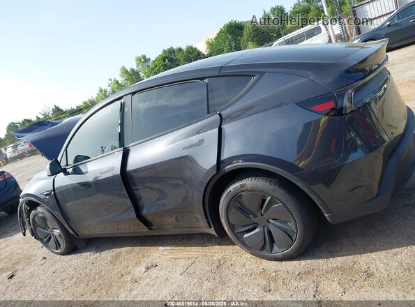 7SAYGDED4TF625785 2026 TESLA MODEL Y Gray Սալոնի 360 աստիճան տեսք