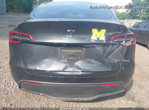 7SAYGDED6SF269807 2025 TESLA MODEL Y Серый 