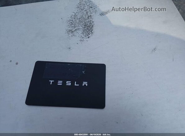 7SAYGDED6TA427948 2026 TESLA MODEL Y Серый Вид сзади