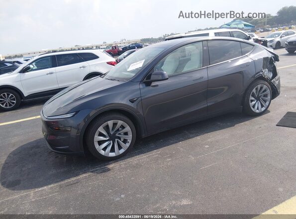 7SAYGDED6TA427948 2026 TESLA MODEL Y Серый Передняя левая четверть