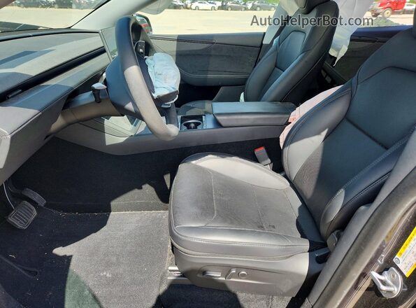 7SAYGDED6TA586498 2026 TESLA MODEL Black Սալոնի դիմացի տեսք