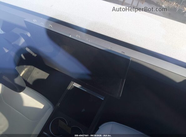 7SAYGDED6TF585032 2026 TESLA MODEL Y Белый Вид задних сидений