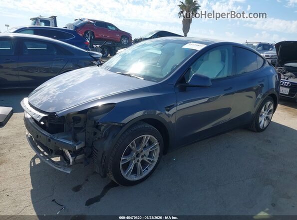 7SAYGDED7PF968709 2023 TESLA MODEL Y Серый Передняя левая четверть