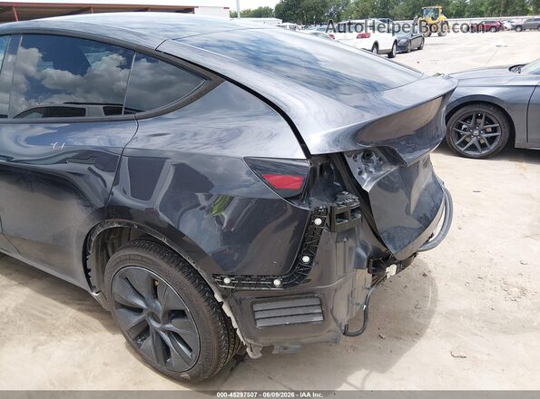 7SAYGDED7RA296540 2024 TESLA MODEL Y Gray Vista frontal