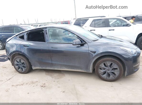 7SAYGDED7RA296540 2024 TESLA MODEL Y Gray Vista del salpicadero