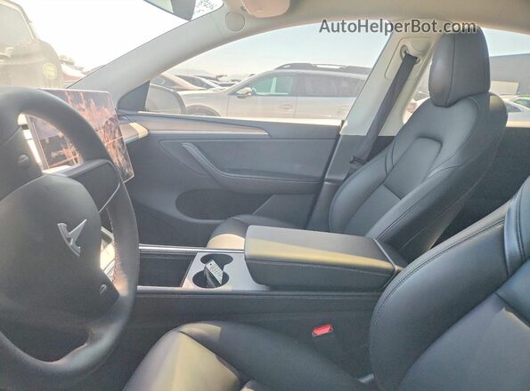 7SAYGDED7RA335305 2024 TESLA MODEL Gray Սալոնի դիմացի տեսք