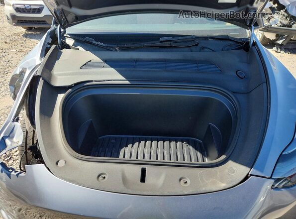7SAYGDED7RA335305 2024 TESLA MODEL Gray Սալոնի հետևի տեսք