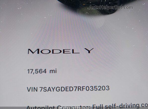 7SAYGDED7RF035203 2024 TESLA MODEL Y Black Vista de los asientos traseros
