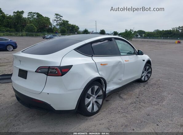 7SAYGDED7RF041180 2024 TESLA MODEL Y Белый Задняя правая четверть