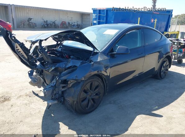 7SAYGDED7RF180287 2024 TESLA MODEL Y Black Front left