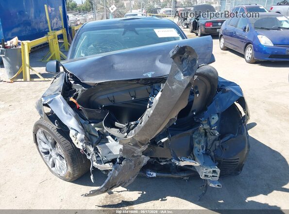 7SAYGDED7RF180287 2024 TESLA MODEL Y Black Front view