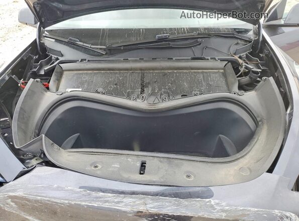 7SAYGDED7SA340056 2025 TESLA OTHER Charcoal Vista interior trasera