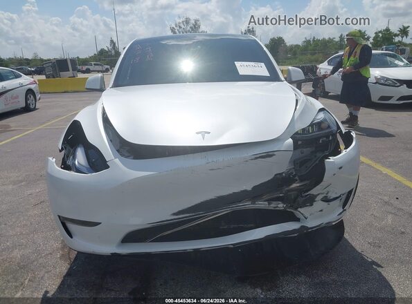 7SAYGDED7SA374238 2025 TESLA MODEL Y Белый Вид щитка приборов