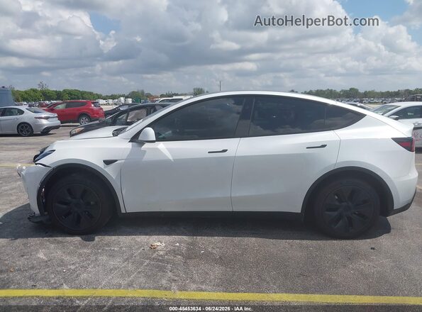 7SAYGDED7SA374238 2025 TESLA MODEL Y Белый Панорамный вид салона 360°