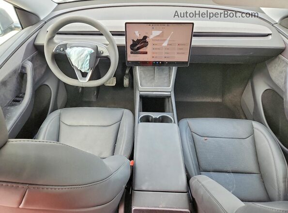 7SAYGDED7TA486426 2026 TESLA MODEL Угольный Вид панели приборов