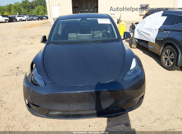 7SAYGDED8RF091246 2024 TESLA MODEL Y Gray ხელსაწყოთა პანელის ხედი