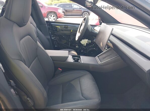 7SAYGDED8TA684660 2026 TESLA MODEL Y Gray Front interior view