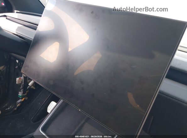 7SAYGDED8TA684660 2026 TESLA MODEL Y Gray 360 interior view