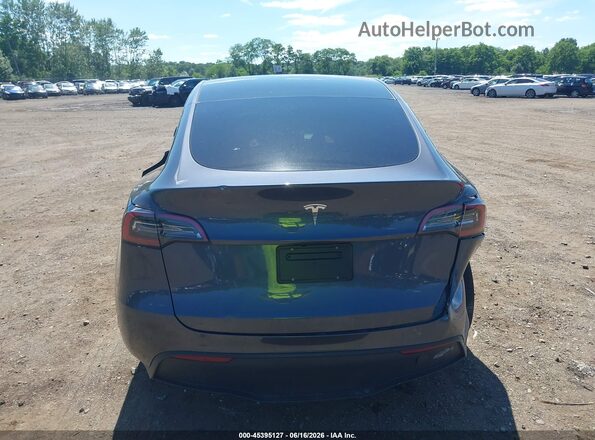 7SAYGDED9PF922802 2023 TESLA MODEL Y Gray 