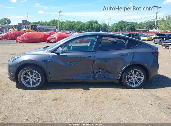 7SAYGDED9PF922802 2023 TESLA MODEL Y Gray Vista interior de 360 grados