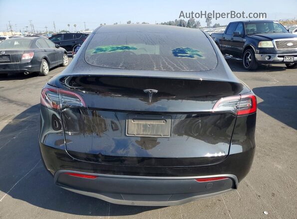 7SAYGDED9RF120883 2024 TESLA MODEL Черный Вид сзади