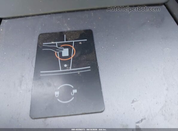 7SAYGDED9TA610082 2026 TESLA MODEL Y Gray Dashboard view