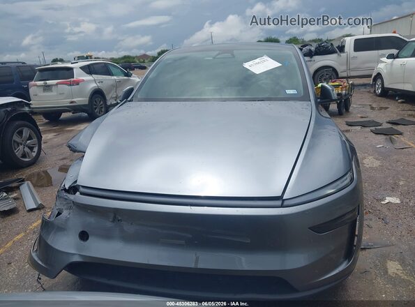 7SAYGDED9TA610843 2026 TESLA MODEL Y Серый Вид панели приборов