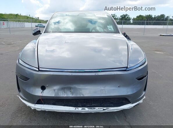 7SAYGDED9TF584280 2026 TESLA MODEL Y Gray Vista del cuadro de instrumentos