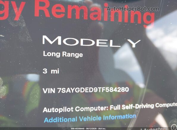 7SAYGDED9TF584280 2026 TESLA MODEL Y Gray 