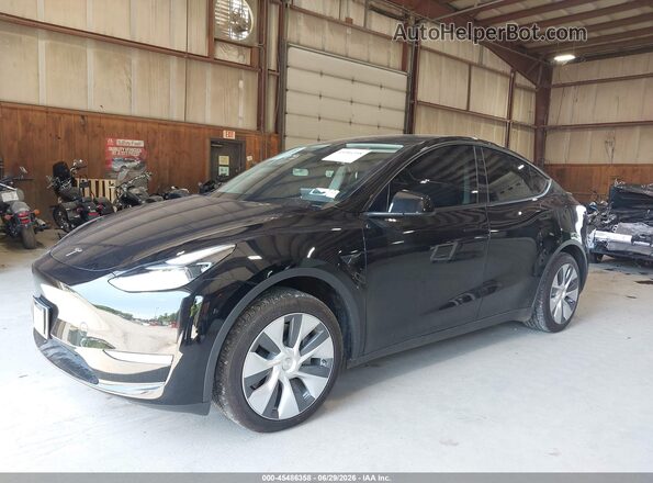 7SAYGDEDXPF940838 2023 TESLA MODEL Y Black Przód lewy