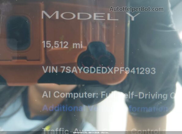7SAYGDEDXPF941293 2023 TESLA MODEL Y Black სალონის 360-გრადუსიანი ხედი