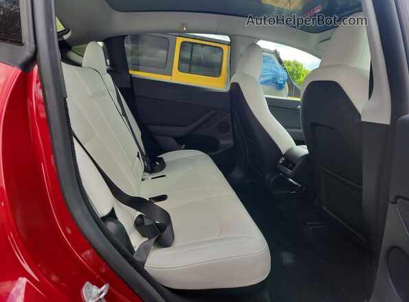 7SAYGDEDXRF046387 2024 TESLA MODEL Красный Вид задних сидений