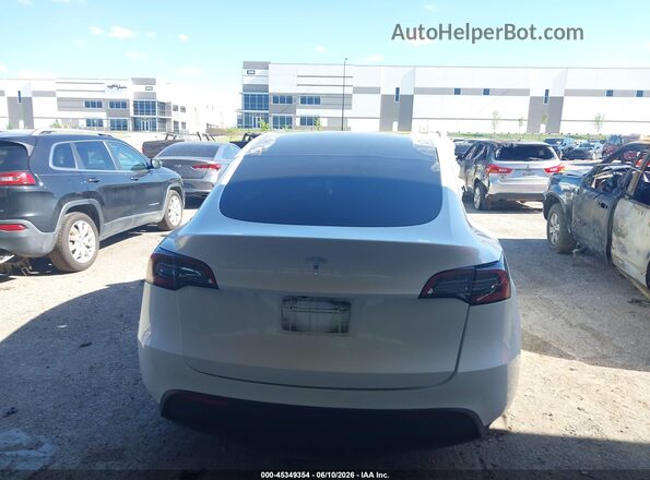 7SAYGDEDXRF113389 2024 TESLA MODEL Y White VIN sticker view