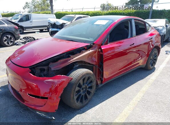 7SAYGDEDXSF319656 2025 TESLA MODEL Y Красный Передняя левая четверть