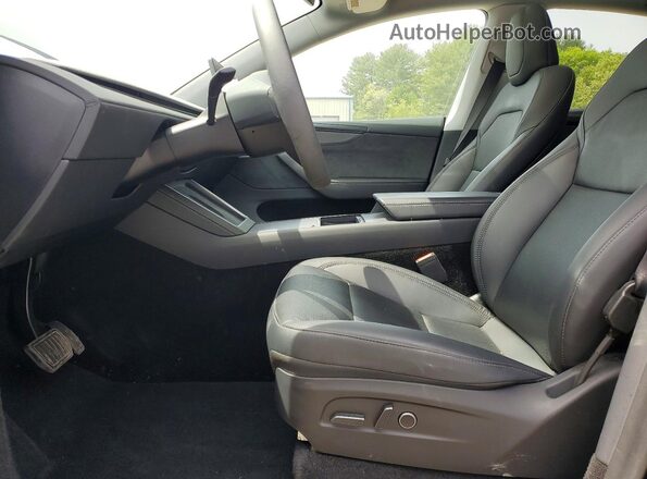 7SAYGDEDXTA457678 2026 TESLA MODEL Black Սալոնի դիմացի տեսք