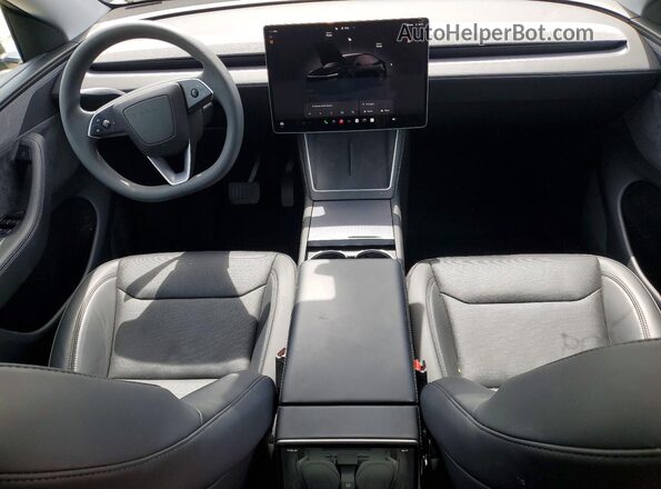 7SAYGDEDXTA457678 2026 TESLA MODEL Black Առջևի վահանակի տեսք