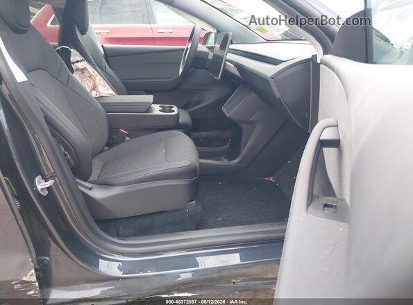 7SAYGDEDXTA590330 2026 TESLA MODEL Y Gray Widok wnętrza z przodu