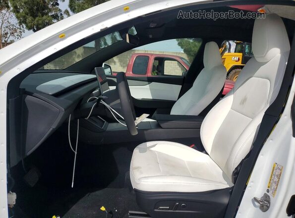 7SAYGDEDXTF580884 2026 TESLA MODEL White Вид салону спереду