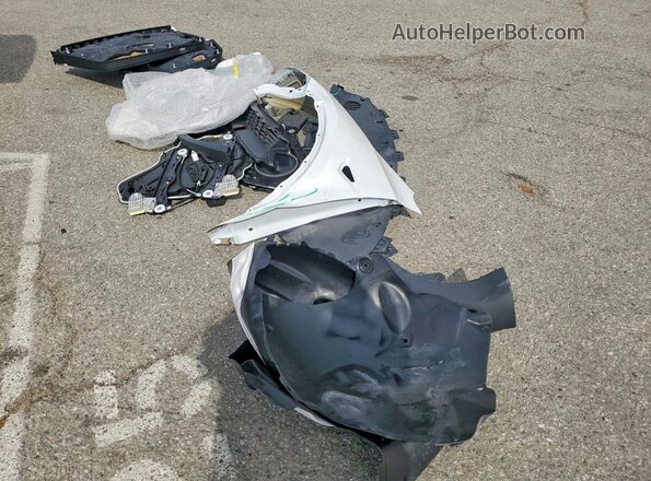 7SAYGDEDXTF580884 2026 TESLA MODEL White Вид підкапотного простору