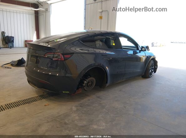 7SAYGDEE0PA045266 2023 TESLA MODEL Y Gray Trasero derecho