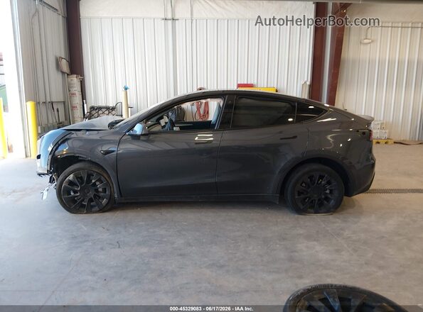 7SAYGDEE0PA045266 2023 TESLA MODEL Y Gray Vista interior de 360 grados