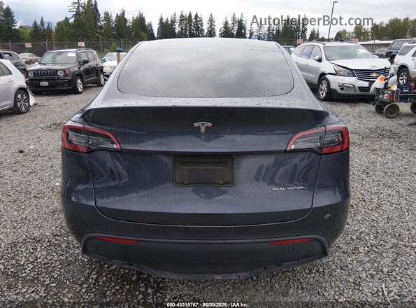 7SAYGDEE0PF604009 2023 TESLA MODEL Y Gray 