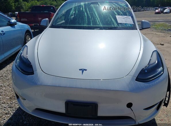 7SAYGDEE0PF698621 2023 TESLA MODEL Y Белый Вид сзади