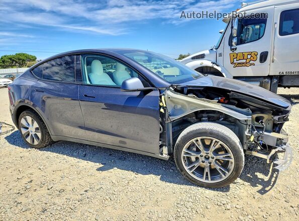 7SAYGDEE0PF957494 2023 TESLA MODEL Gray Front right