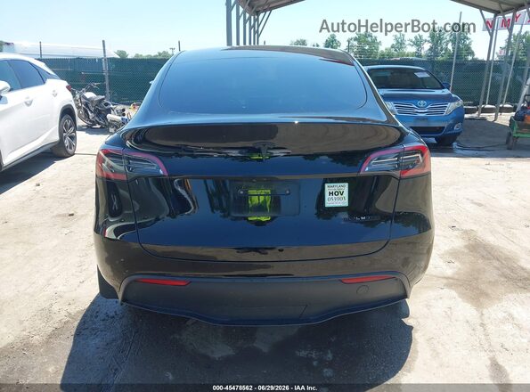 7SAYGDEE0RA214902 2024 TESLA MODEL Y Черный 