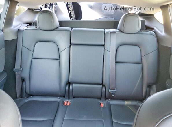 7SAYGDEE0RA265378 2024 TESLA MODEL Black 