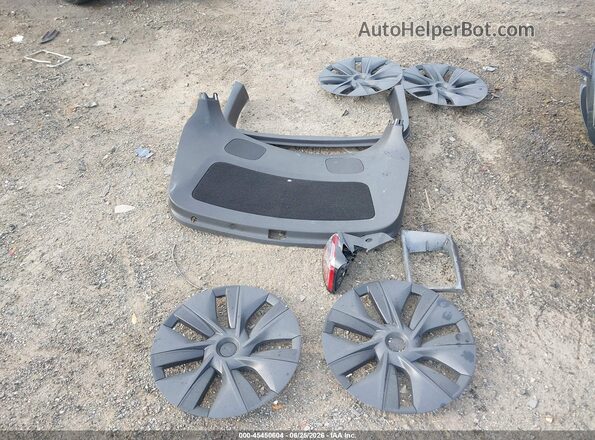 7SAYGDEE0SA337959 2025 TESLA MODEL Y Blue ხელსაწყოთა პანელის ხედი