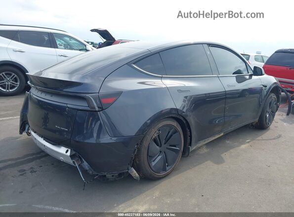 7SAYGDEE0TA413293 2026 TESLA MODEL Y Gray Հետևի աջ