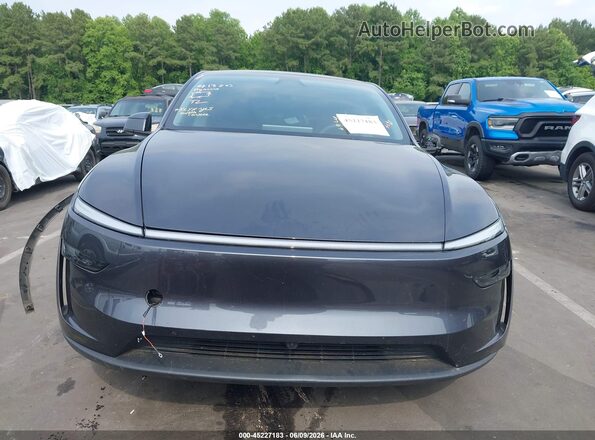 7SAYGDEE0TA413293 2026 TESLA MODEL Y Gray Սալոնի հետևի տեսք