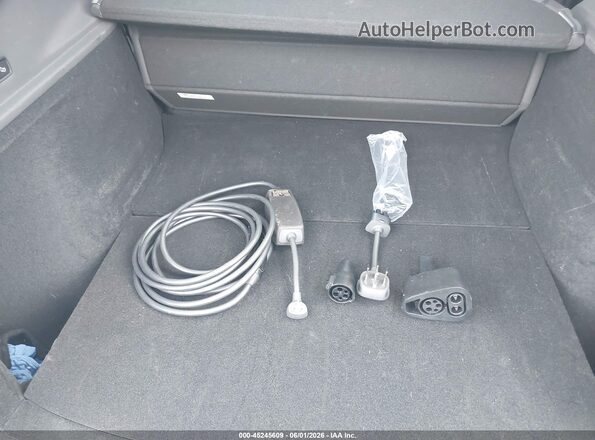 7SAYGDEE0TA585095 2026 TESLA MODEL Y Gray Dashboard view